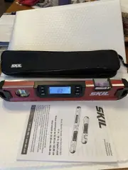 SKIL LV941801 Digital Level 12" High-accuracy with LCD Screen