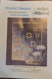 Starlit Daisies 24 x 20" pieced quilt by Ruth Blanchet Arbee Designs NEW