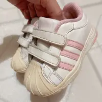 在飛比找蝦皮購物優惠-Adidas愛迪達女童運動鞋14公分@s8