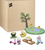 Peppa Pig Adventures Peppa's Picnic Playset, Preschool Toy with 2 Figures