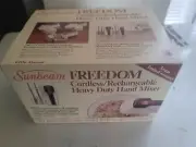 Vintage Sunbeam Freedom Cordless Rechargeable Heavy Duty Hand Mixer w/Base 03116