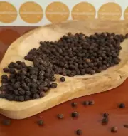 Bucay Pepper Black Premium, Whole Spice Smoky Pepper Aroma Peppercorn Ecuadorian