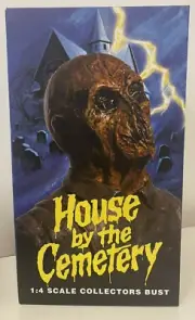 Trick Or Treat Studios House By The Cemetery 1:4 Scale Collectors Bust NIB