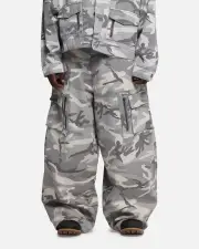 [LOITER] Loiter Combat Cargo Pants Snow Camo - Size 30 30 Snow Camo