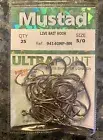 Mustad 94140NP-BN Size 5/0 Ultra Point Live Bait Hooks - 25 Pieces