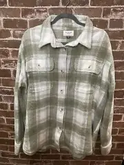NWT AMERICAN EAGLE AE OVERSIZED PLAID FLEECE & LOVE SHACKET MEDIUM OLIVE GREEN