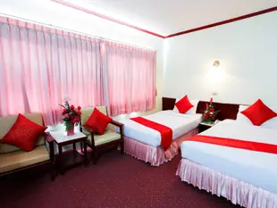 春蓬宮飯店Chumphon Palace Hotel