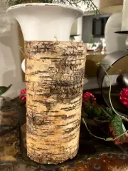 CRATE & BARREL MEDIUM BIRCH BARK CANDLE 4 X 8 APPROX 250 HRS NEW