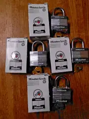 MASTER LOCK 5N Keyed Padlock, 15/16 in, Rectangle, Black (Qty. 4) New