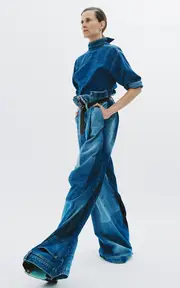 [A.W.A.K.E. MODE] Back To Front Denim Shirt