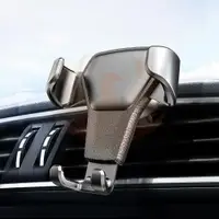 在飛比找蝦皮購物優惠-Universal Car Phone Holder For