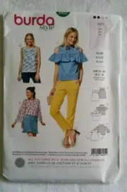 Burda 6405 Ladies Semi Summer Fitted Blouses, Size 6 to 16 - UNCUT