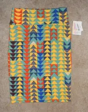 New LuLaRoe Cassie Skirt Small Yellow Triangles Straight Pencil Stretch Pull On