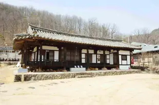 安東木材傳統別墅Andong Mokjae Traditional House