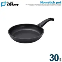 在飛比找PChome24h購物優惠-《PERFECT 理想》日式黑金鋼平煎鍋/平底鍋 30cm