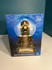 Aquaman Cold Cast Porcelain Water Globe snow DC Direct figure not bust statue