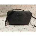 ｛MICHAEL KORS💎}MK全新現貨⋯經典防刮老花黑色方包⋯