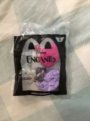 McDonald's 2021 - ISABELA MADRIGAL 8 - Encanto Disney - Happy Meal Toy - SEALED