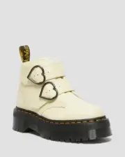 $180 Dr. Martens Devon Heart Leather Platform Boots 27347282 NIB Cream Sz 7