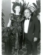 Rhea Perlman Danny DeVito 7x9 original photo #D1092