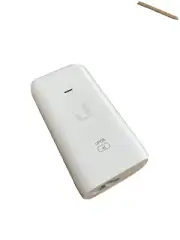 Ubiquiti Unifi PoE Injector w/ power cord (new). P/N U-POE-af