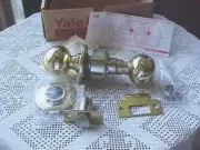 Yale Door Knob CA5301 Polished Gold No Lock Round Knob Hardware Included NEW