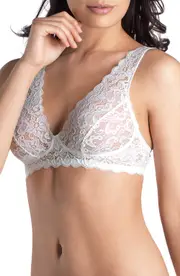 Hanro Luxury Moments Lace Wireless Bra