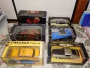Extra large 1/18 classic car fire engine at that time large die cas