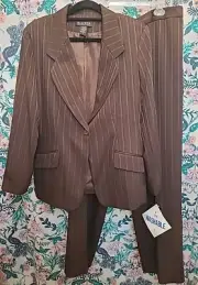 Blacker By Stanley Blacker Ladies Sz 18 - 2 Pcs Textured Stripe Brown Pants Suit