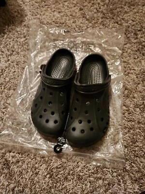 Crocs Baya. Unisex. Men 9/Women 11. Black. Roomy Fit. BRAND NEW