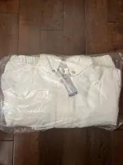 Supreme FW24 Faux Shearling Lined Zip Bomber Jacket White Size XL New IN HAND