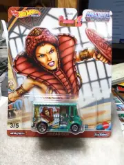 Hot Wheels Masters Of The Universe Bread Box with Real Riders