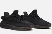 adidas Yeezy Boost 350 V2 'Cinder Non-Reflective' Black FY2903 SIZE 4.5 NEW