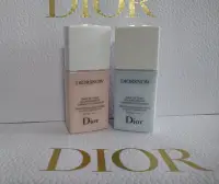 在飛比找Yahoo!奇摩拍賣優惠-全新Dior 迪奧雪晶靈潤色隔離妝前乳30ml(#冰藍色#)