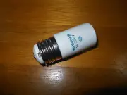 New Eye Dichro Cool Socket Adapter Medium A-26 To Intermediate E-17 Bulb Adapter