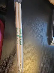 Pro-Mark Millenium II the Natural 2B Drum Sticks