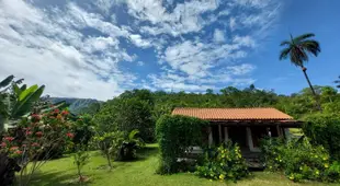 Refugio Tao Cerrado Chale Pe de Serra