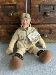 STEVE IRWIN CROCODILE HUNTER RARE OFFICIAL PLUSH TALKING STEVE DOLL 9" 2007 NOS