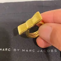 在飛比找Yahoo!奇摩拍賣優惠-MARC BY MARC JACOBS 蝴蝶結🎀戒指#10