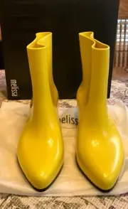 Melissa Ankle Boot + Jeremy Scott (Moschino) YELLOW Authentic Shoes SZ 7 NIB FUN