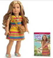 New in Box LEA CLARK American Girl DOLL w/ BOOK, BAG, NECKLACE + BONUS EARRINGS!
