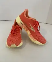 *NEW* Brooks Hyperion Tempo Hot Coral/Flan/Fusion Speed Neutral Size 7 B