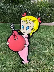 HOW THE GRINCH STOLE CHRISTMAS ~ CINDY LOU WHO ~ CHRISTMAS LAWN ART YARD DECOR