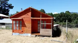 Hermosa Cabana para 6 personas en pueblo de Lican Ray