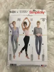 NEW Simplicity 8424 Misses Sewing Pattern Raise The Barre Tops Leggings XXS-XXL