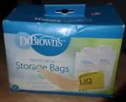 Dr. Brown's Breastmilk Storage Bags for Freezing and Storing - 6 oz 100ct
