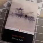 書- EMILY BRONTE "WUTHERING HEIGHTS" 艾蜜莉·勃朗特《咆哮山莊》