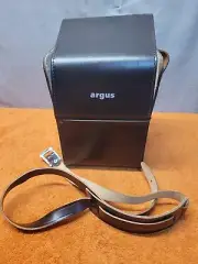 U•Vintage Argus M3Zoom 8mm Camera case leather black Made in USA Great Condition