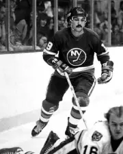 Bryan Trottier Of The New York Islanders 1970s Old Ice Hockey PHOTO 1
