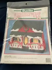Bucilla - Holiday House #61133 - plastic canvas doorstop